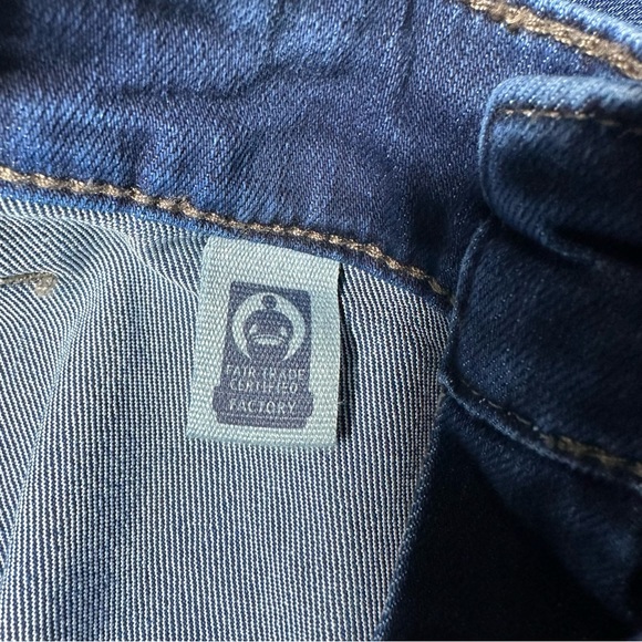 Isabel Maternity by Ingrid & Isabel Skinny Jeans Size 8 / 29 - Picture 11 of 16